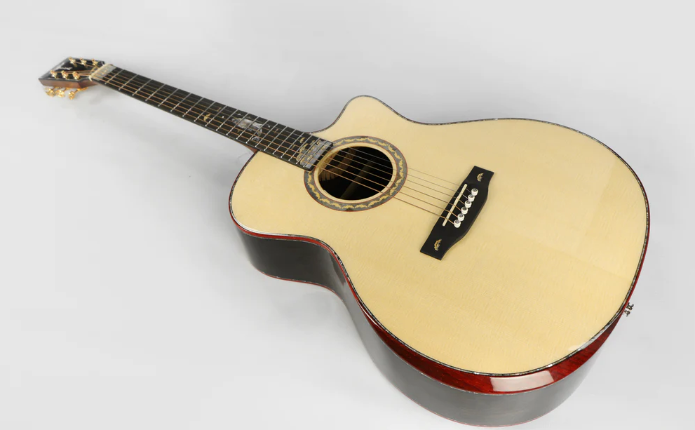 TYMA V-40E 系列全实木 欧洲云杉面板 印度玫瑰木  大型音箱 电声吉他，搭载 T-200 前置放大器